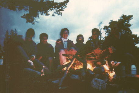 Am Lagerfeuer...