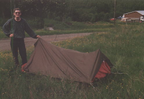 Zelt im Suff aufgebaut...